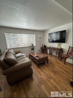 401 Allouette Way Unit 7, Carson City NV 89701