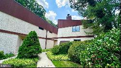 51 Lawrenceville Pennington #202, Lawrenceville NJ 08648