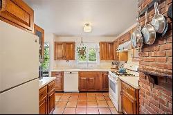 32 W Hurley Road, Woodstock NY 12498