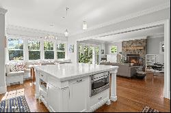 29 Highview Avenue, Old Greenwich CT 06870