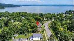 6536 Main Street, Westport NY 12993