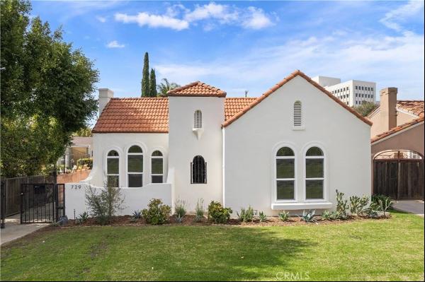 729 S Highland Avenue, Los Angeles CA 90036