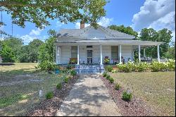 88 Hardwich Street, Notasulga AL 36866