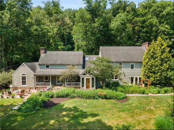 22 Old Fox Hollow Lane, Fox Chapel PA 15238