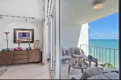 881 Ocean Dr Unit 16D, Key Biscayne FL 33149