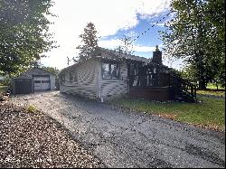 15 Spruce Street, Harveys Lake PA 18618