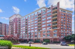 3801 Canterbury Road Unit 411, Baltimore MD 21218