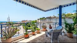 Nice flat for sale with terrace and sea views in Bonanova, Palma, Palma de Mallorca 07015