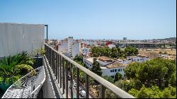 Bright, refurbished penthouse with panoramic views for sale in P, Palma de Mallorca 07010