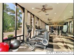 1001 Genter Street Unit 5E, La Jolla CA 92037