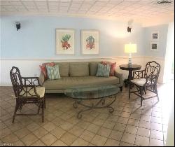 1200 Gulf Shore BLVD N #404, Naples FL 34102