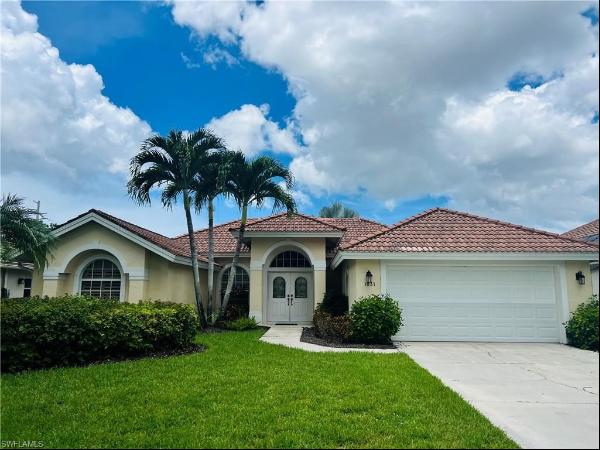 1031 Tivoli LN, Naples FL 34104