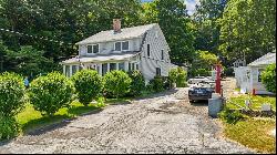 23 River Road, East Lyme CT 06333