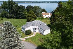 Sakonnet River Bungalow