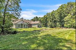 A LARGE, WELCOMING HOME FOR GATHERINGS IN THE BERKSHIRES