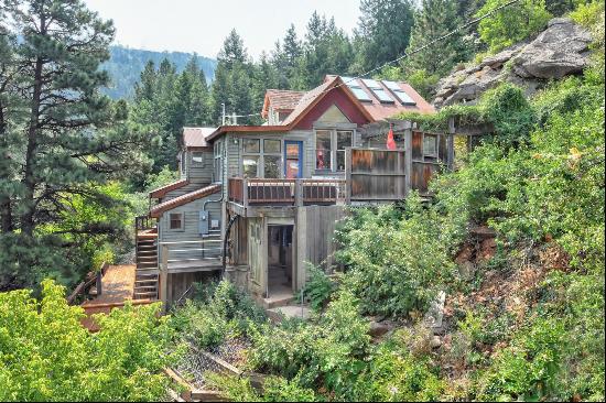 Unique Home With Privacy, Serenity, And Charm On A Hillside In Eldorado Springs