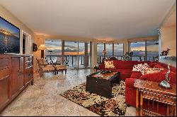 Panoramic Ocean Views from your 9th floor balcony