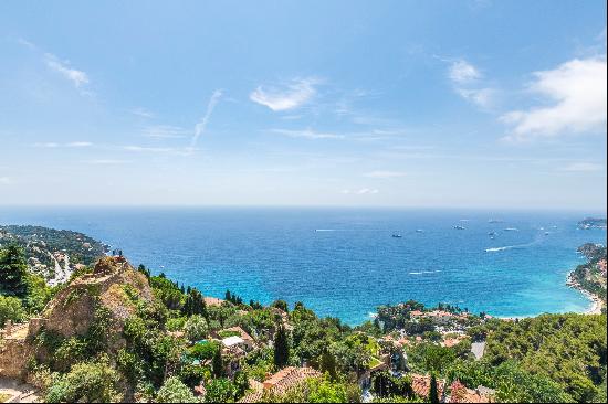 Unique Apartment in Roquebrune-Cap-Martin Village with Breathtaking Views