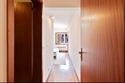 Flat, 3 bedrooms, for Sale