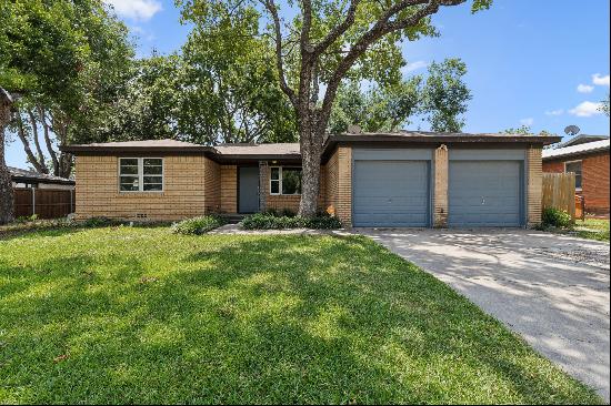 6117 Saint Johns Lane, Fort Worth, TX 76114