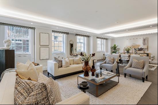 An exceptional three-bedroom apartment in a historic Grade II-listed building