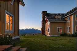 Panoramic Teton Views in Riva Ridge