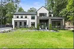 Sophisticated Modern Home in Downtown Alpharetta's Garden District