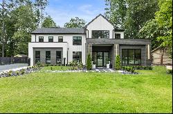 Sophisticated Modern Home in Downtown Alpharetta's Garden District