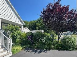 138 Codfish Corner Road, Portsmouth NH 03801