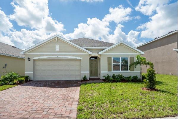 925 Dugan Circle SE, Palm Bay FL 32909