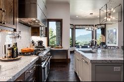 2286 E Flat Top Mountain Drive