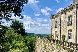 Splendid Renaissance Chateau with its park near Angoulême