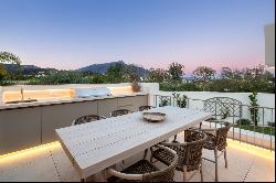 Distinguished Mediterranean villa located in the heart of La Quinta, Benahavis