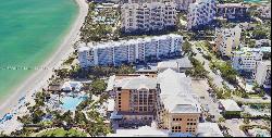 590 Ocean Dr 8C