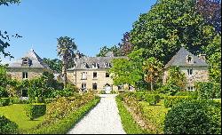 Quimper area. Manor of XVth full of history...