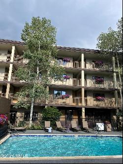 500 S Frontage Rd E Unit 112, Vail CO 81657