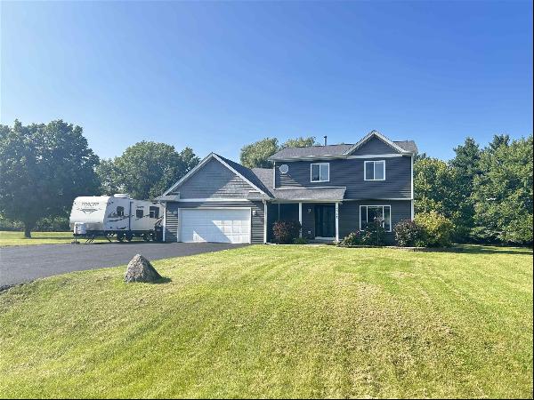 4311 E ARROWHEAD Lane, Janesville WI 53546