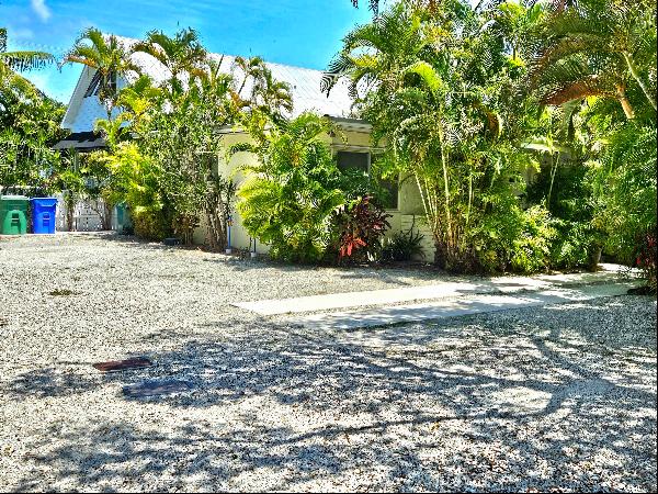 2322-2324 Seidenberg Avenue, Key West FL 33040