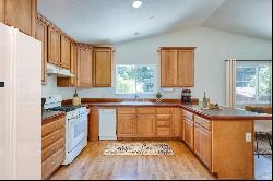 14660 Rio Nido Road, Guerneville CA 95446