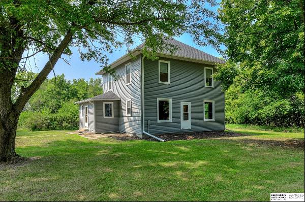 2421 County Road J, Hooper NE 68031