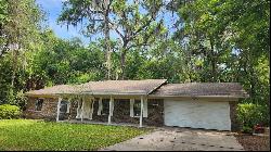 1100 SW 20th Place, Gainesville FL 32601