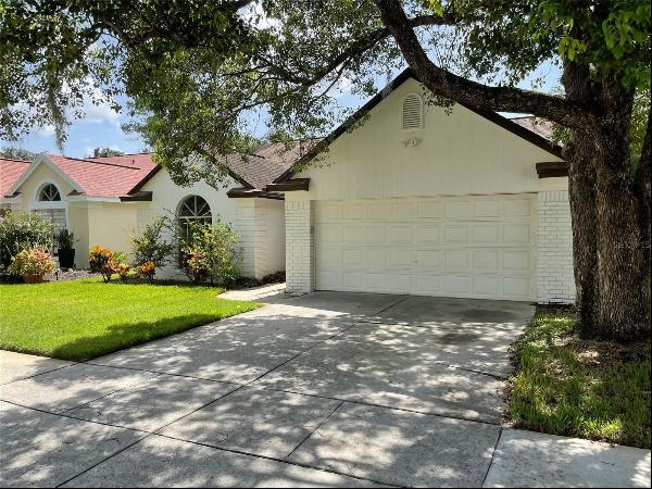 673 Whitetail Loop, Apopka FL 32703