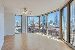 645 N KINGSBURY Street #1108, Chicago IL 60654