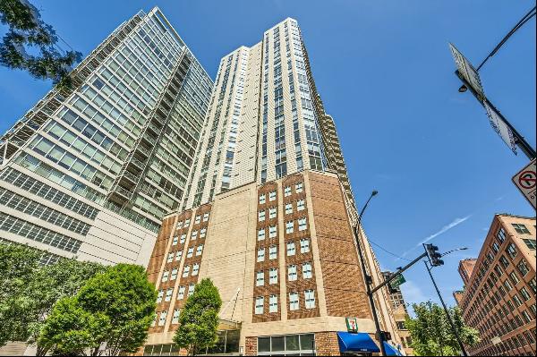 645 N KINGSBURY Street #1108, Chicago IL 60654