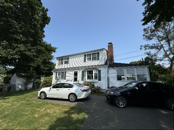 2 Uncas Road, Westbrook CT 06498