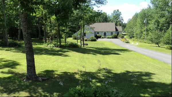 57 Mayo Road, Hampden ME 04444