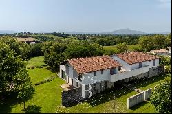 ARBONNE, VAST CONTEMPORARY HOUSE WITH A PANORAMIC VIEW OF THE MOUNTAINS