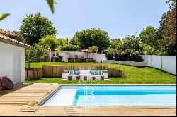 ARCANGUES, 200 M² HOUSE RECENTLY BUILT, SWIMMING POOL