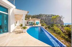 Villa Azure with wonderful sea views