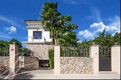 Beautiful Villa "Can Gorbio" with garden and swimming pool